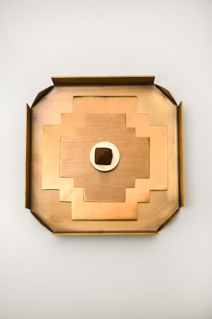 Byaas | Geometric Incense Cone Holder, Burnished Brass (view 2)