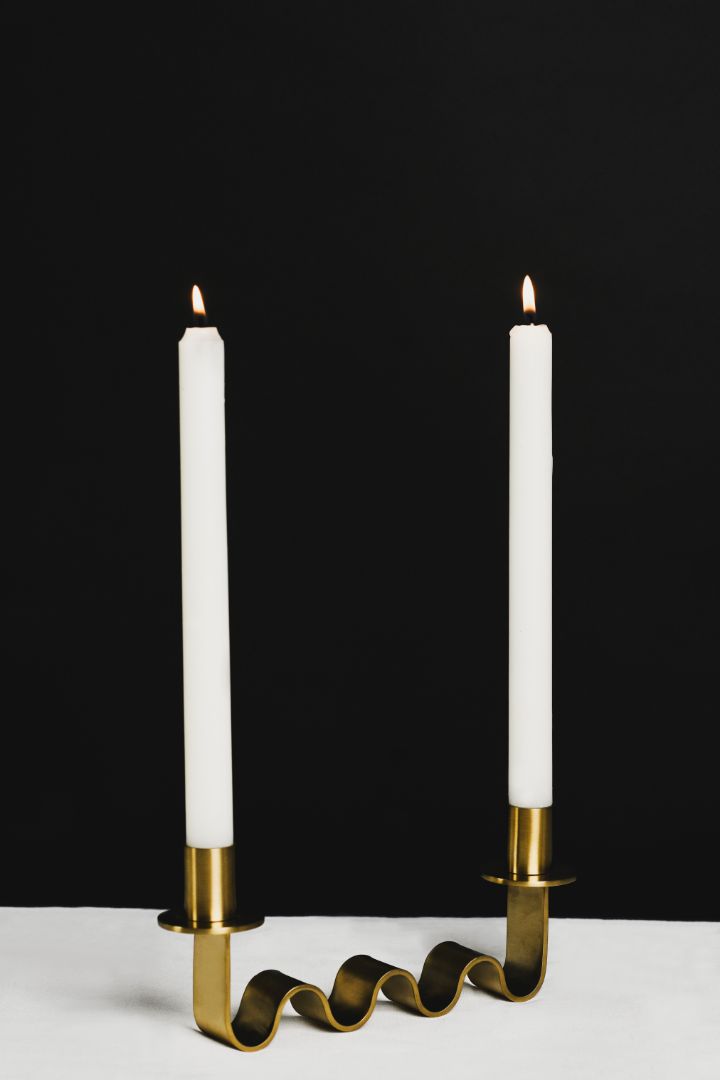 Byaas | Nastro Wave Double Taper Candle Holder, Brushed Brass (view 2)