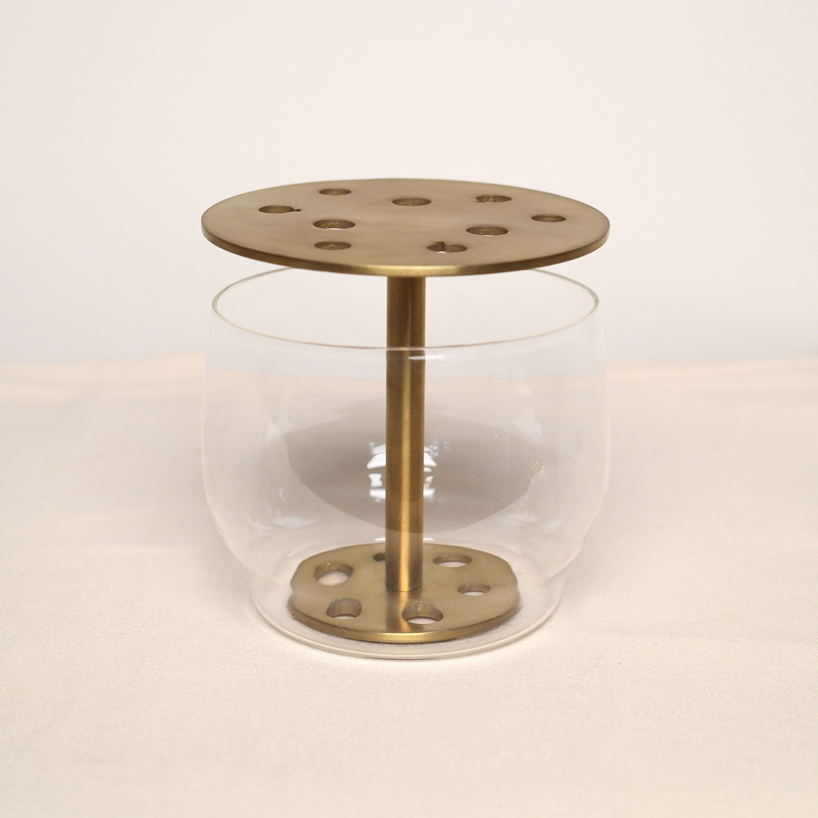Byaas | Anaar Bloom Ikebana Vase, Small, Brushed Brass