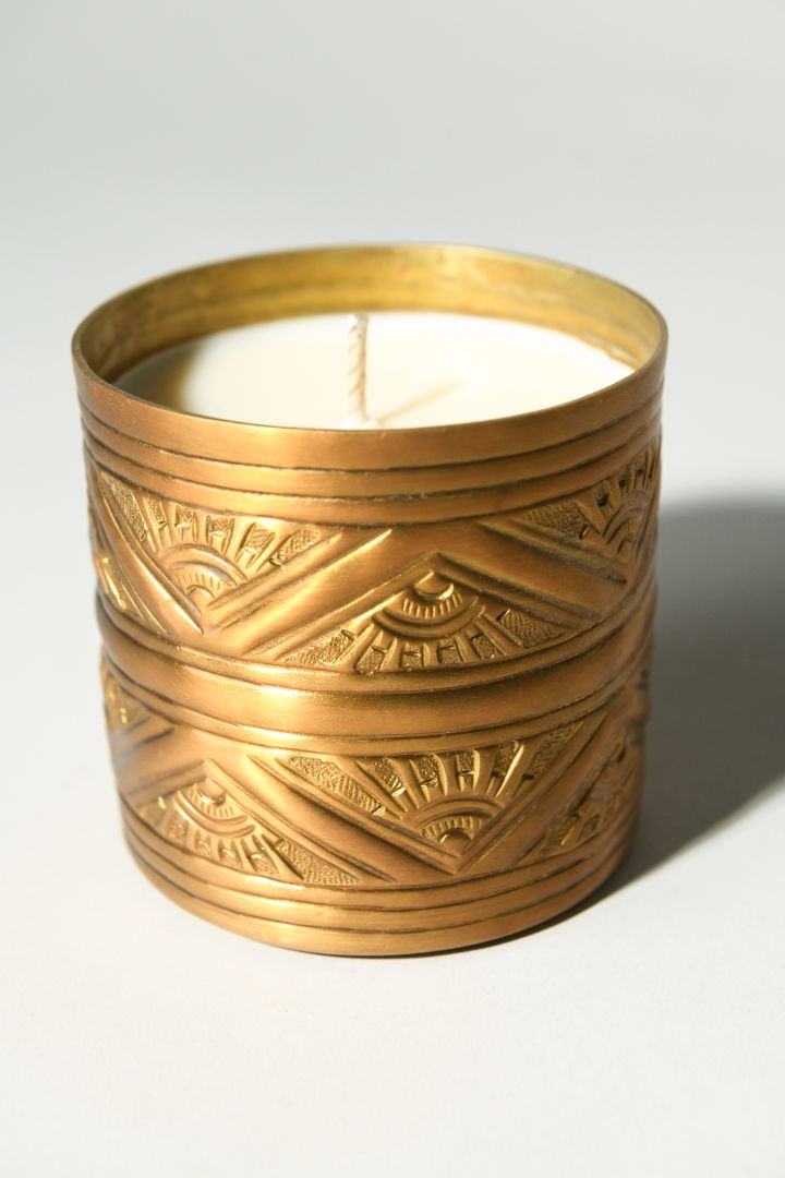 Byaas | Art Deco Repoussé Scented Candle, Brushed Brass (view 2)