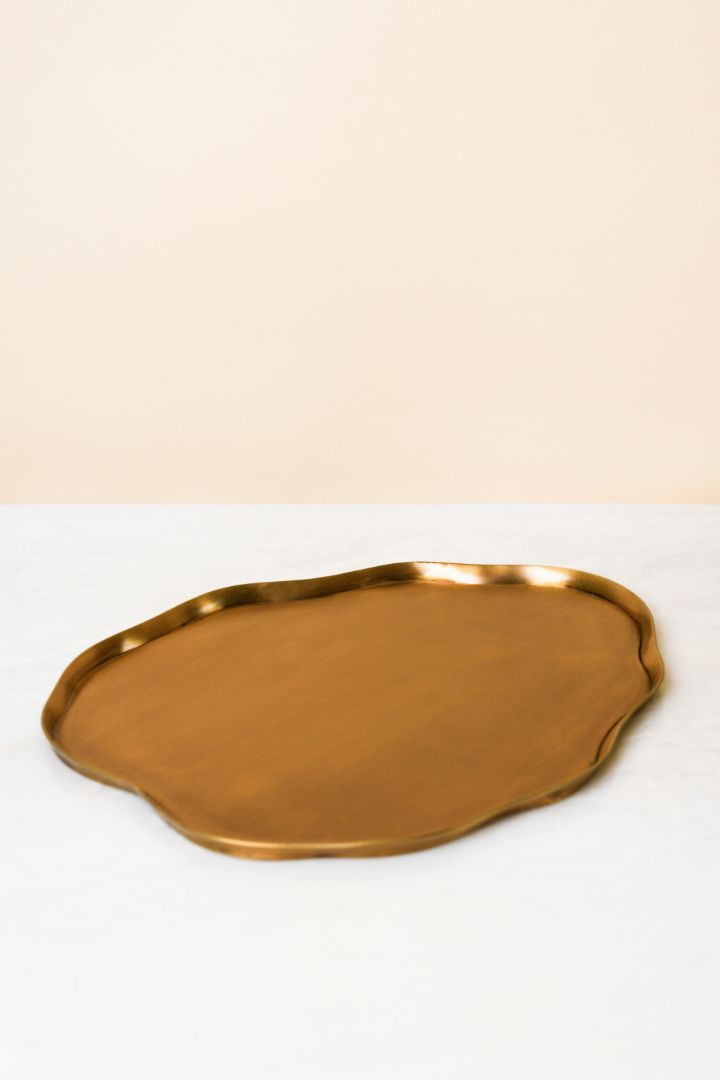 Byaas | Ribbon Wave-Rim Oval Platter, Burnished Brass (view 2)