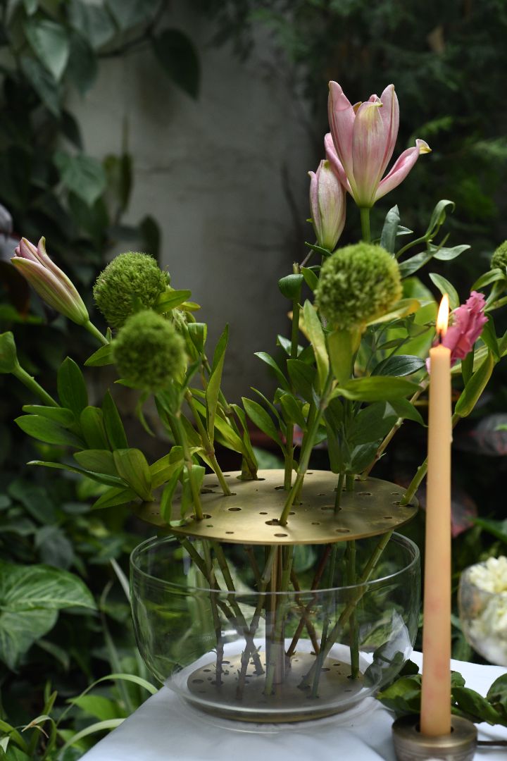 Medium Brushed Brass Ikebana Vase - Modern Japanese Style Holder