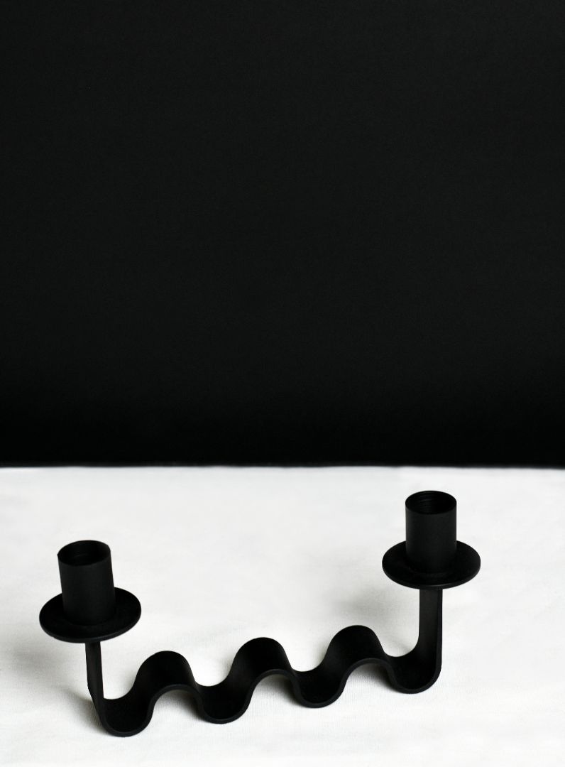 Nastro Wave Iron Double Taper Candle Holder – Matte Black