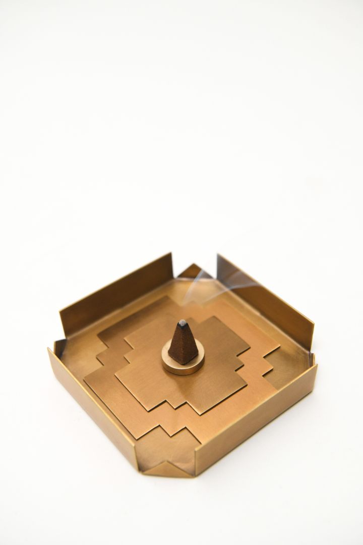 Geometric Brass Incense Cone Stand - Handcrafted Modern Fragrance Burner