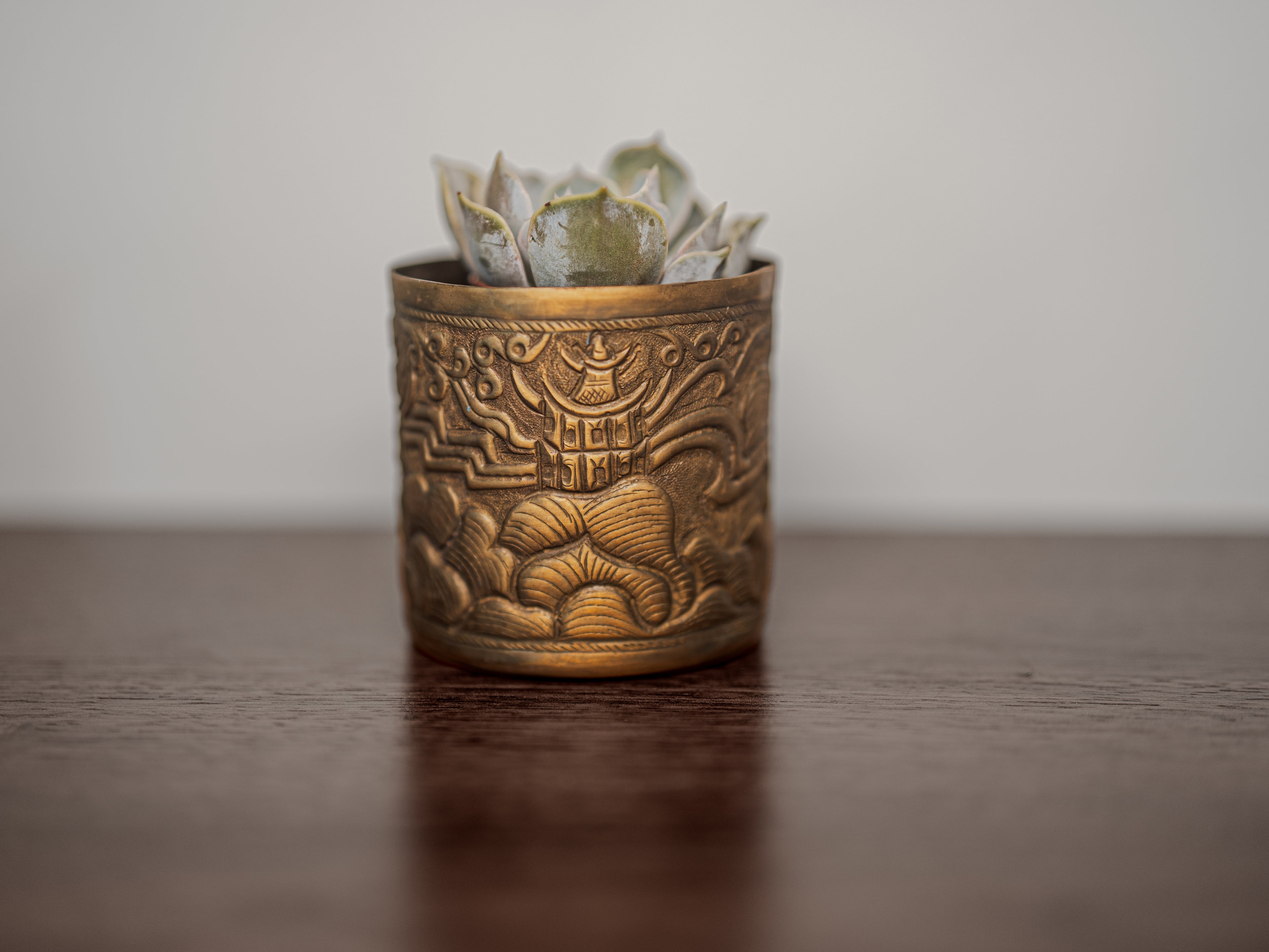 Chinoiserie Candle in Brass