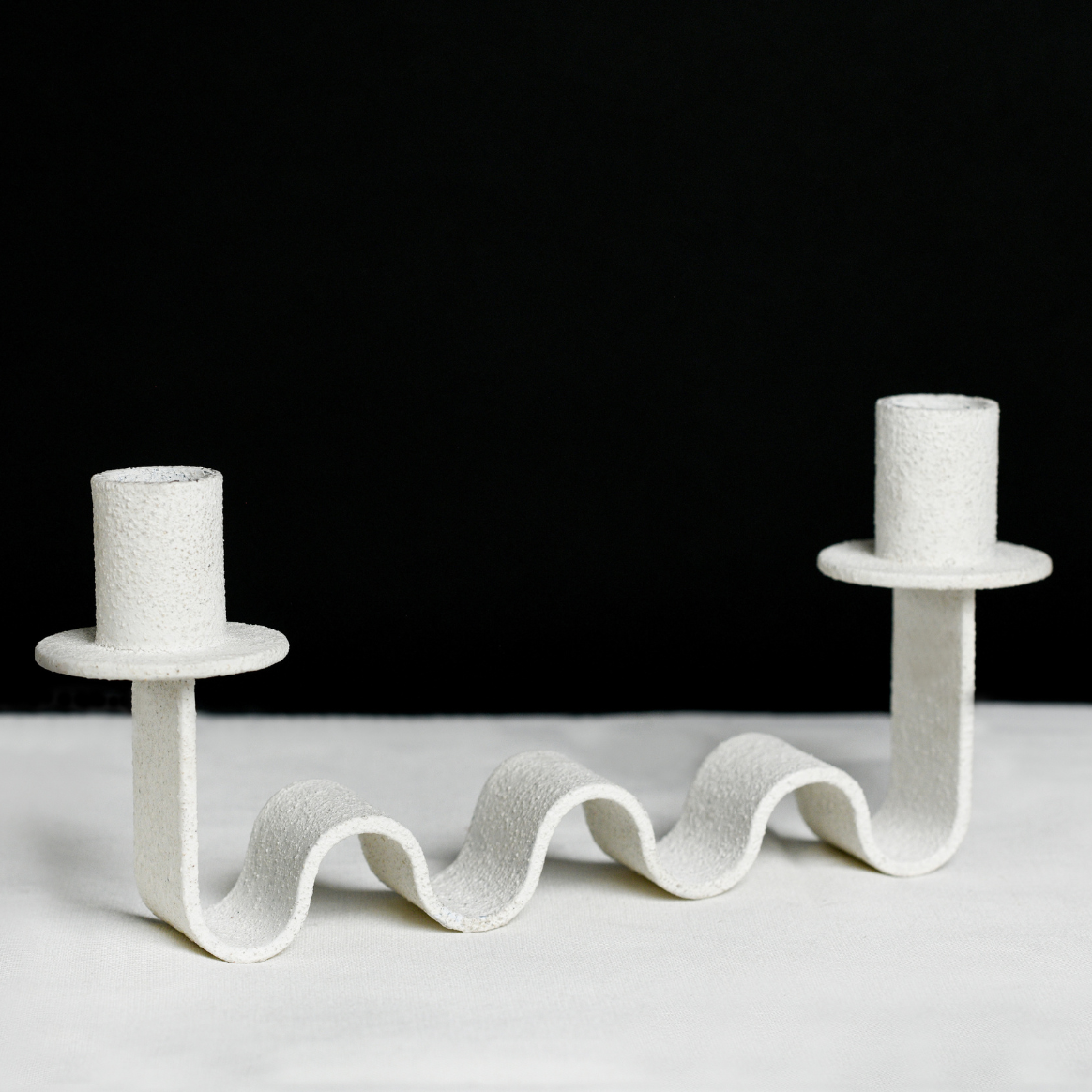 Nastro Wave Iron Double Taper Candle Holder – Matte White